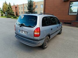 Opel Zafira A 2000 y