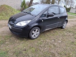 Mitsubishi Colt 2006 y Hatchback