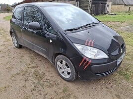 Mitsubishi Colt 2006 y Hatchback