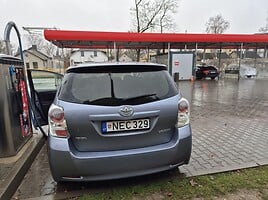 Toyota Verso 2011 y Van