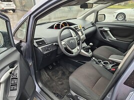 Toyota Verso 2011 y Van