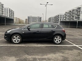 Opel Astra 12232 2014 г