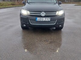 Volkswagen Touareg 2011 г Внедорожник / Кроссовер