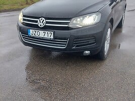 Volkswagen Touareg 2011 г Внедорожник / Кроссовер