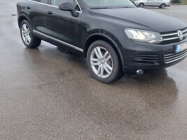 Volkswagen Touareg 2011 г Внедорожник / Кроссовер