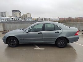 Mercedes-Benz C 200 W203 2006 y