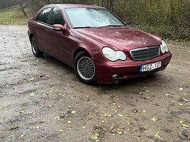 Mercedes-Benz C 200 W203 2002 m