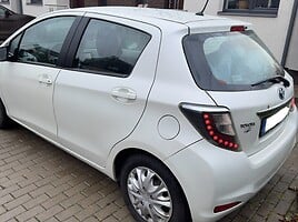 Toyota Yaris III 2013 г