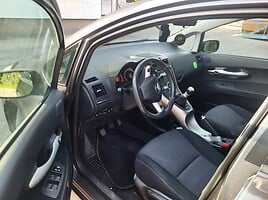 Toyota Auris I 2010 y