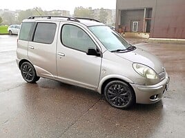 Toyota Yaris Verso 2004 y Van