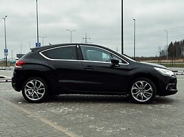 Citroen DS4 2012 y Hatchback