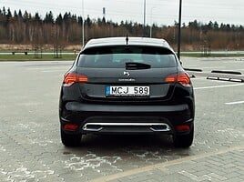 Citroen DS4 2012 y Hatchback