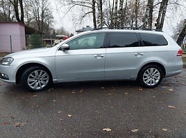 Volkswagen Passat B7 2012 y