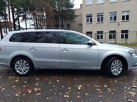 Volkswagen Passat B7 2012 y