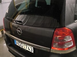 Opel Zafira 2011 m Vienatūris