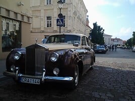 Rolls-Royce Silver Cloud 1960 y Sedan