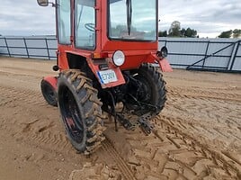 Belarus T25 a 1995 y Tractor