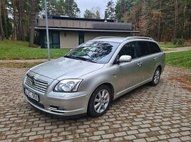 Toyota Avensis II Universalas 2004