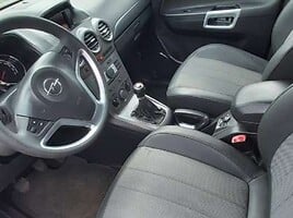 Opel Antara 2010 г Внедорожник / Кроссовер