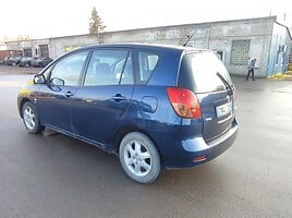 Toyota Corolla Verso 2003 г Хэтчбек