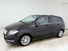 Mercedes-Benz B 200 2014 г Минивэн