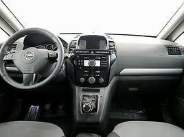 Opel Zafira 2011 г Минивэн