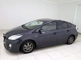 Toyota Prius 2010 г Хэтчбек