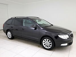 Skoda Superb Universalas 2011