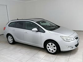 Opel Astra Universalas 2011