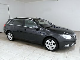 Opel Insignia Universalas 2011