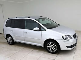 Volkswagen Touran Vienatūris 2009