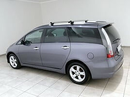 Mitsubishi Grandis 2009 y Van