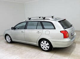 Toyota Avensis 2003 y Wagon