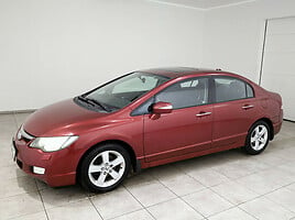 Honda Civic 2006 г Седан