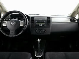 Nissan Tiida 2008 г Хэтчбек