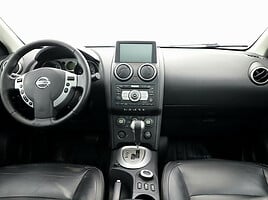 Nissan Qashqai 2008 y Off-road / Crossover