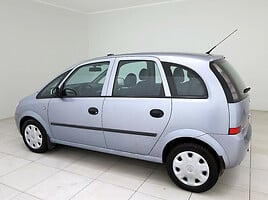 Opel Meriva 2004 г Хэтчбек