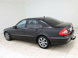 Mercedes-Benz E 220 2009 г Седан