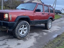 Jeep Cherokee 1999 y Off-road / Crossover