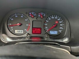 Volkswagen Golf 5545 2001 г