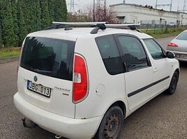 Skoda Roomster 2011 y Wagon