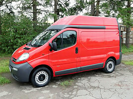 Opel Vivaro 2005 г Грузовой микроавтобус