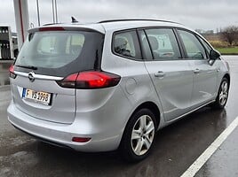 Opel Zafira Tourer C 2012 y