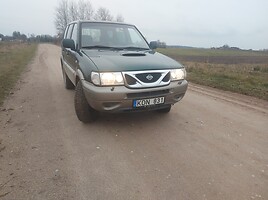 Nissan Terrano 2000 г Внедорожник / Кроссовер