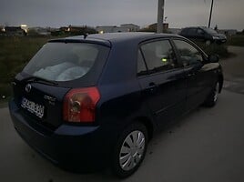 Toyota Corolla 2005 г Хэтчбек