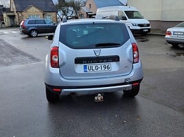 Dacia Duster 2010 y Off-road / Crossover