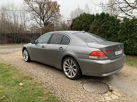 Bmw 745 2003 y Sedan