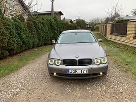 Bmw 745 2003 y Sedan