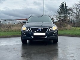 Volvo XC60 2012 y Off-road / Crossover