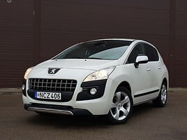 Peugeot 3008 2013 г Внедорожник / Кроссовер